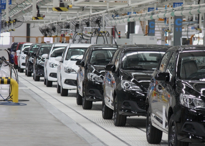Industrias  700 (1)