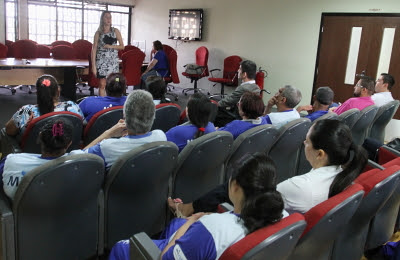 saude palestra dengue 400 (1)
