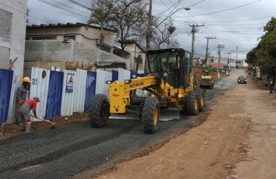 Obra_Asfalto Est Imperador 400 (2)