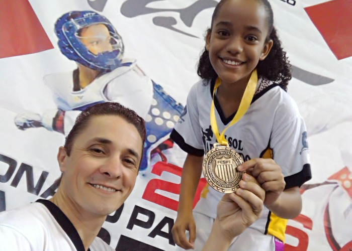 Foto 04 - Sophia cardoso e tecnico Pedro Paulo