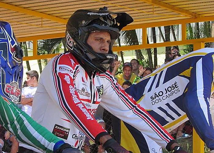 Foto1D_Bicicross_Edmilson